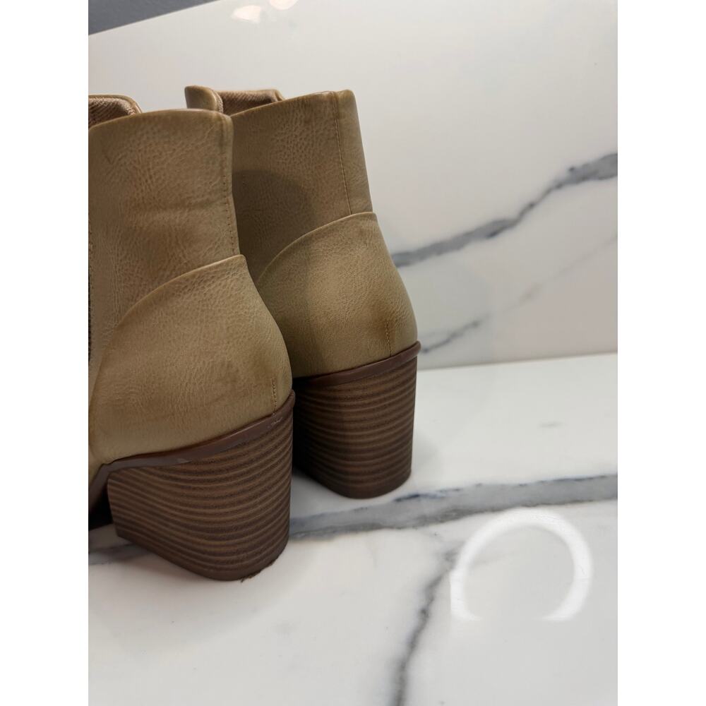 Korks Women's Beige Vegan Leather Wedge Heel Khele Boots Sz 7.5 Boho Festival - Picture 4 of 7